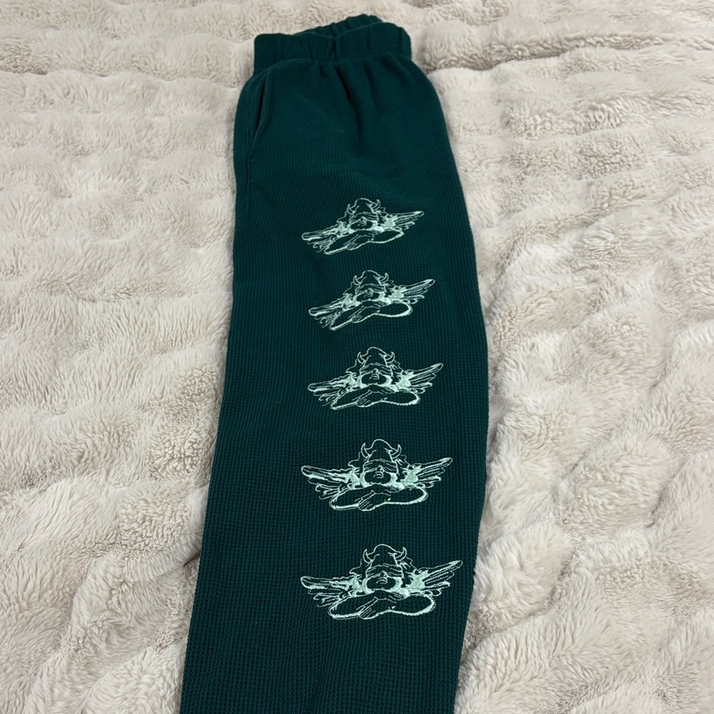 Boys Lie embroidered cherub Teal Joggers size M